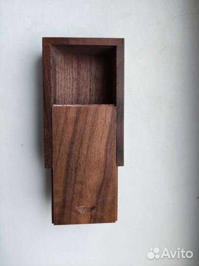 Коробка подарочная, дерево, новая