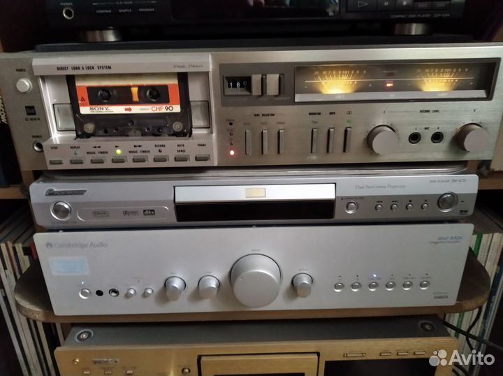 Кассетная дека Dual C-824