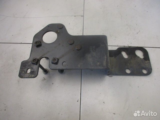 Кронштейн Scania P, G, R series