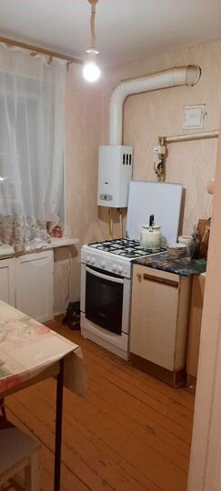 1-к. квартира, 33 м², 4/4 эт.