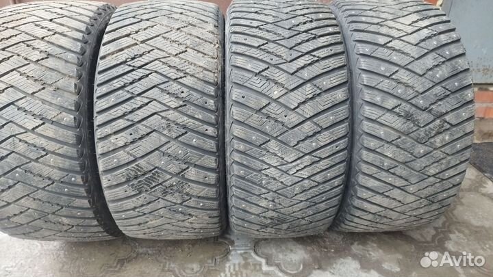 Goodyear UltraGrip 500 SUV 275/40 R20 108H