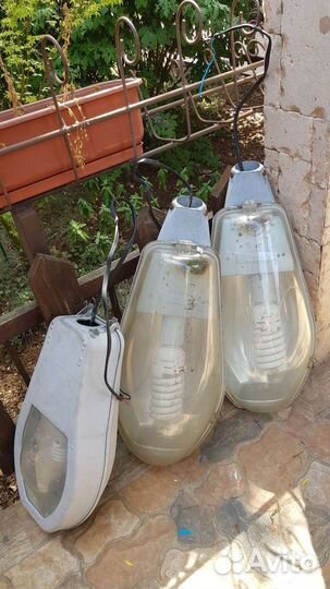 Фонари уличные на столб 4 шт