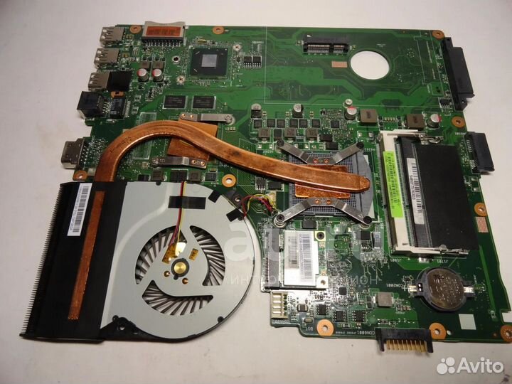 Материнская плата ноутбука на запчасти
