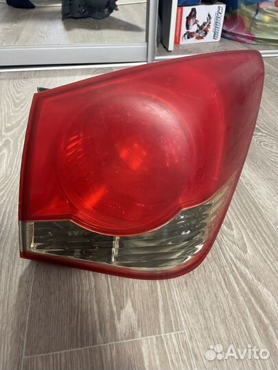Задняя права фара Chevrolet Cruze
