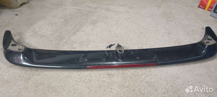 Спойлер на седан