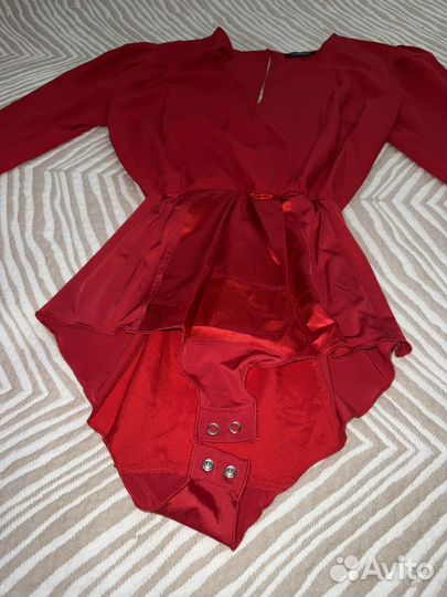 Блузка-боди женская с укороченными рукавами