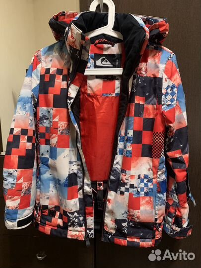 Горнолыжная/сноубордическая / демисезонная куртка