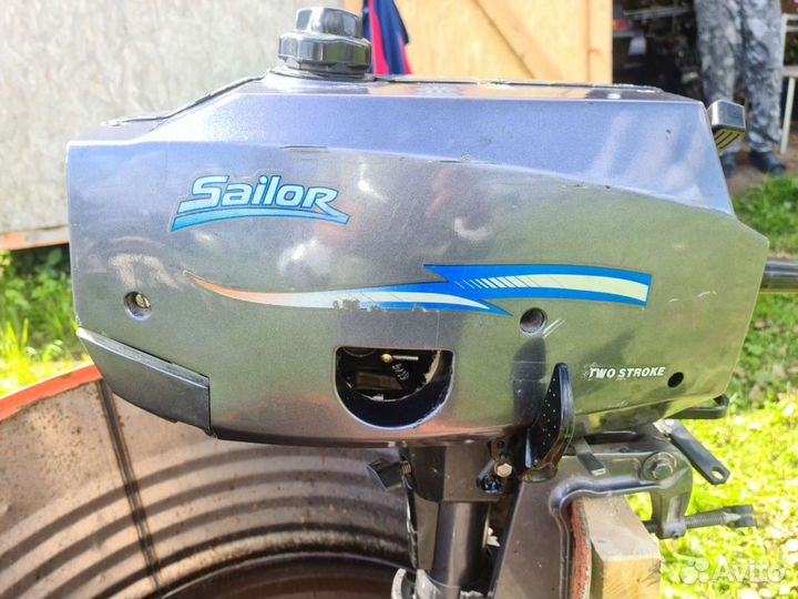 Лодочный мотор 3.5л.с