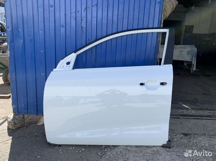 Дверь Kia Rio 4 Оригинал Белый