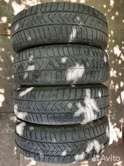 Pirelli Sottozero Winter 240 205/65 R16 95H