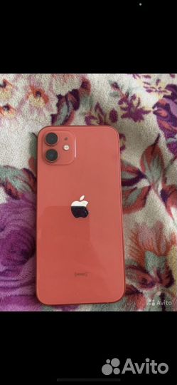Телефон iPhone 12 128