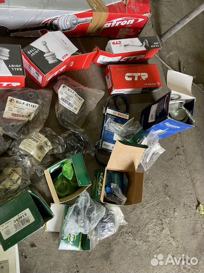 Запчасть Субару Форестер 99 год 2.0 МКПП