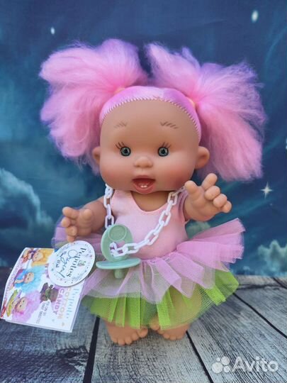 Ванильный пупс Nines D'Onil с длинными волосами