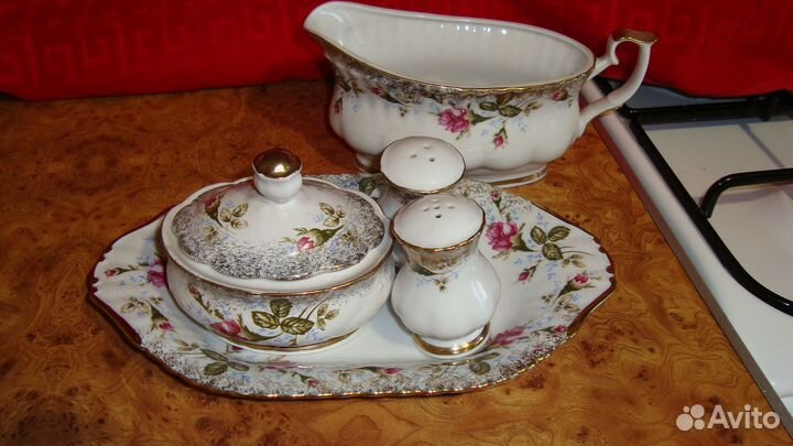 Столовый сервиз на 6 персон. 28 предметов. Польша