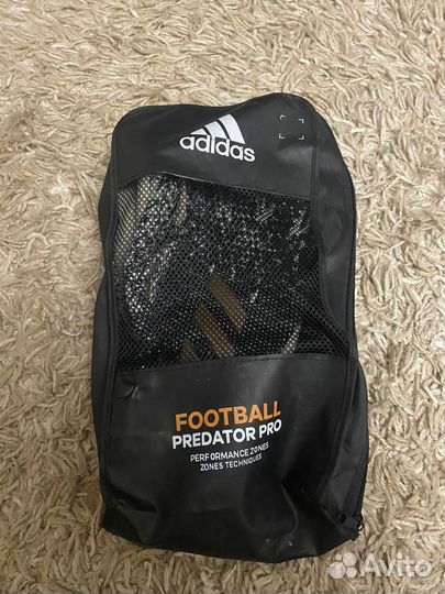 Перчатки вратарские Adidas Predator