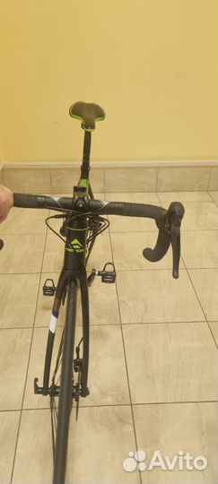 Шоссейный велосипед Merida Scultura 200