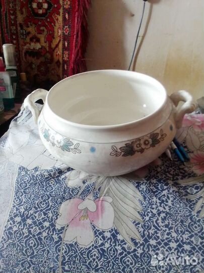 Фарфоровая супница СССР без крышки