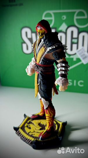 Фигурка mortal kombat scorpion