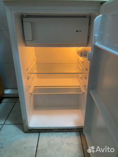 Холодильник