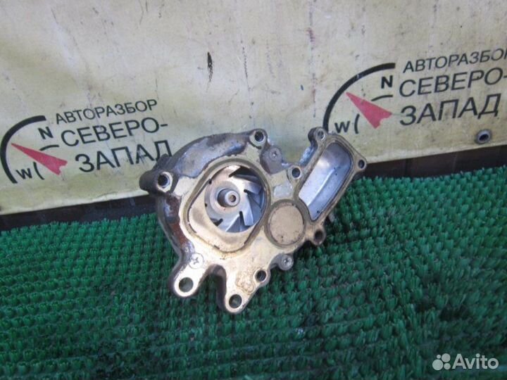 Насос водяной Toyota Hilux Pick Up KUN26 1KD