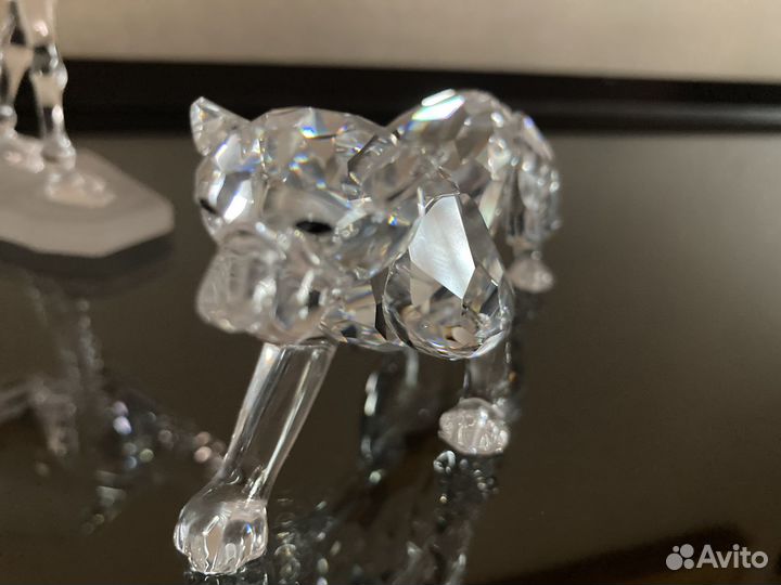 Фигурки Swarovski