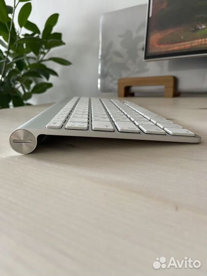 Беспроводная клавиатура Apple Magic Keyboard A1314