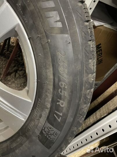 Michelin X-Ice Snow SUV 235/65 R17 108T