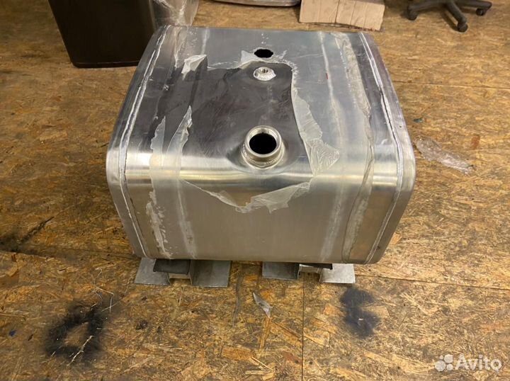 Алюминиевый топливный бак Скания 200 л