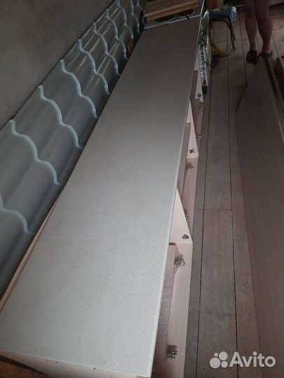 Столешница для кухни 3 метра с шкафами