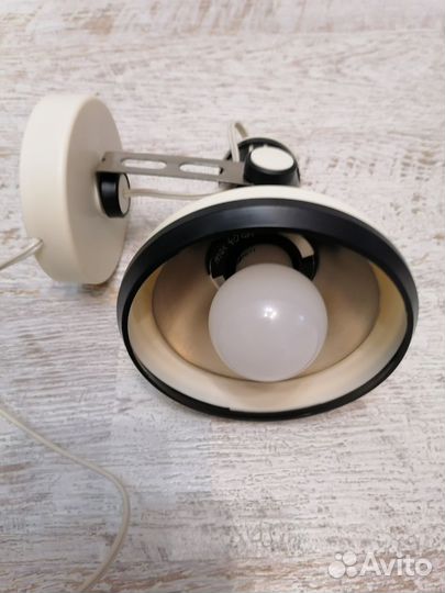 Светильник настенный