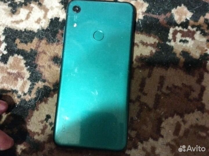 Телефон Honor