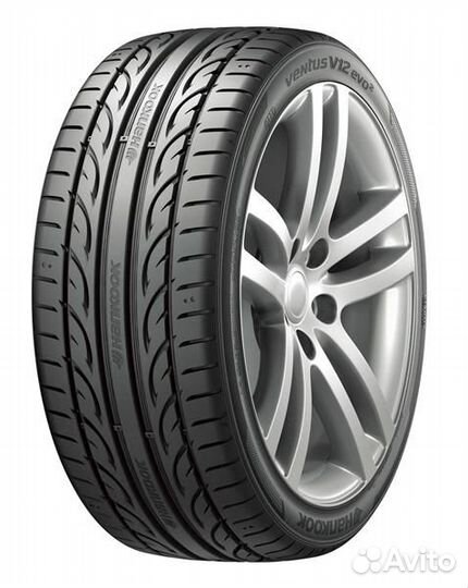 Hankook Ventus V12 Evo2 K120 215/45 R18 93Y