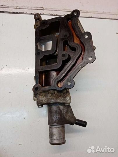 Корпус термостата Renault Duster 2013 7700600514