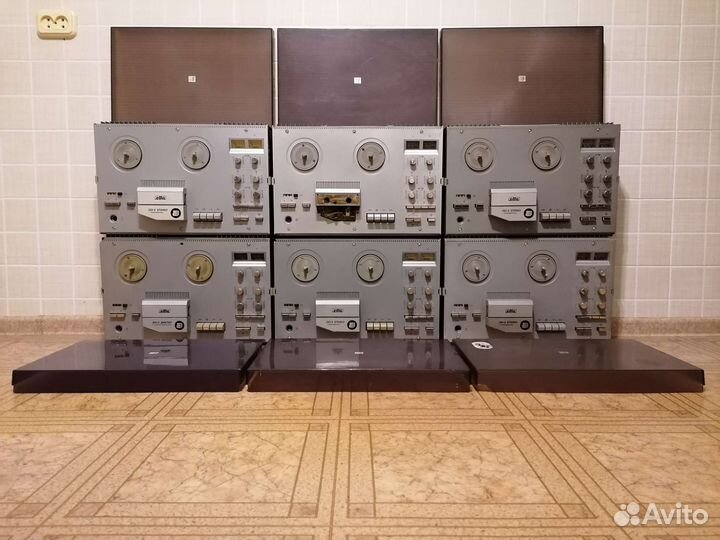 Советский магнитофон