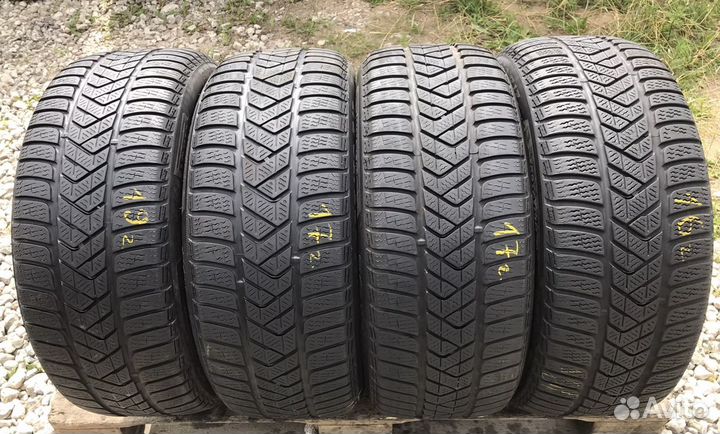 Pirelli Winter Sottozero 3 225/50 R17 98V