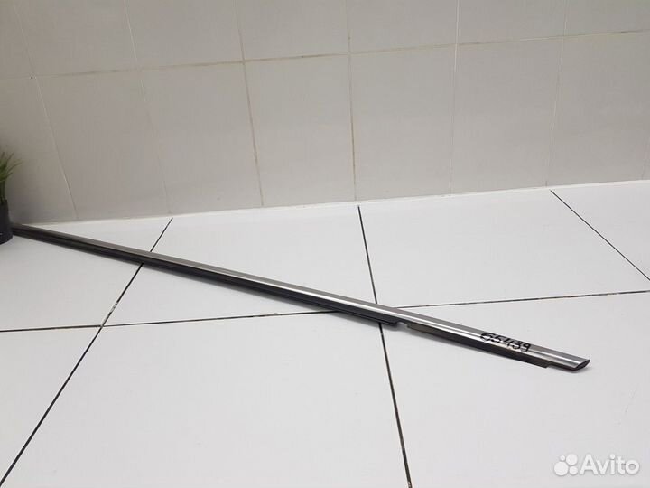 Молдинг стекла передней левой двери (Kia Ceed III)