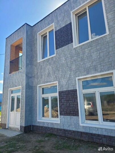 Коттедж 176 м² на участке 9,2 сот.