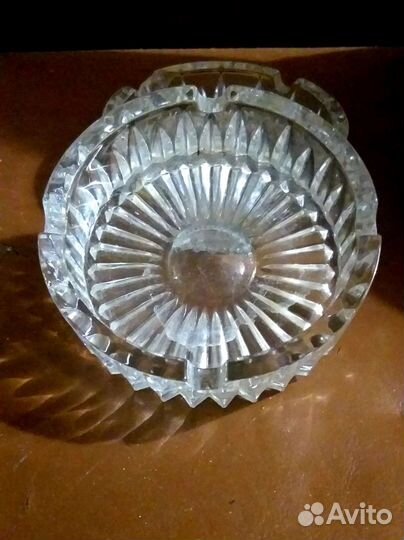 Хрустальные салатники, вазочки, пепельницы