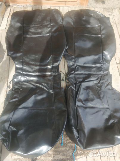 Продам авточехлы