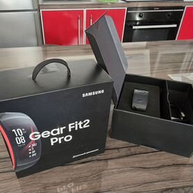 Продам фитнес браслет samsung gear FIT 2 PRO