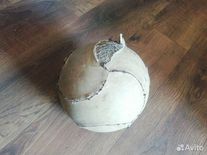 Футбольный мяч