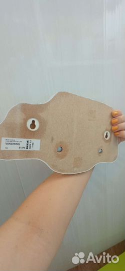 Полки, вешалка и стульчик-лесенка для детской