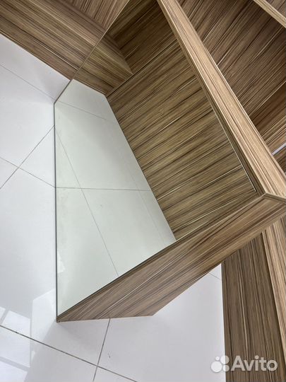 Зеркало напольное