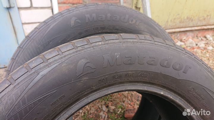 Matador MP 44 Elite 3 215/60 R16