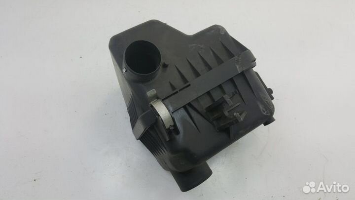 Корпус воздушного фильтра Toyota Duet M100A EJ