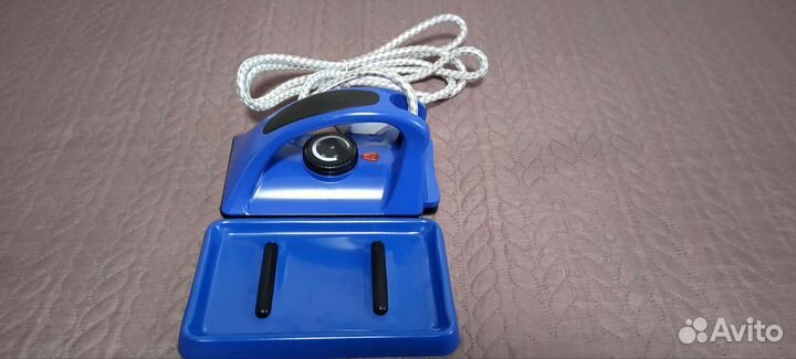 Утюг для лыж. Лыжный утюг