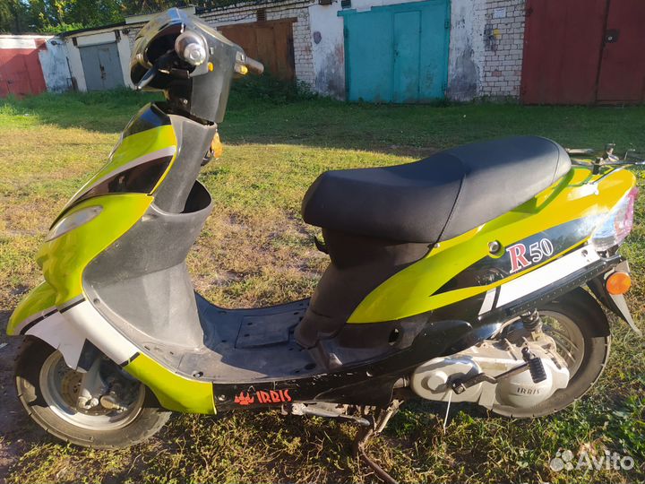 Скутер ирбис