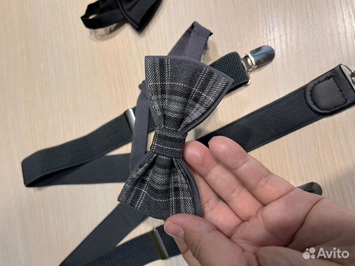 Подтяжки и бабочка для мальчика до 7 лет