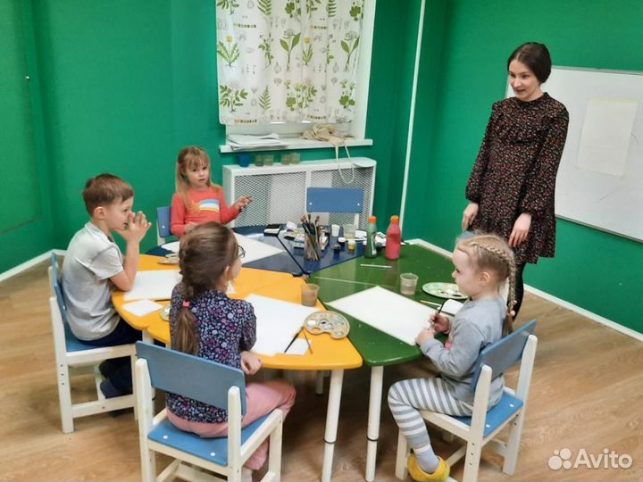 Педагог по рисованию