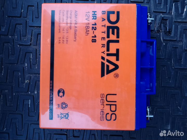 Аккумуляторная батарея Delta HR 12-18 12В 18Ач